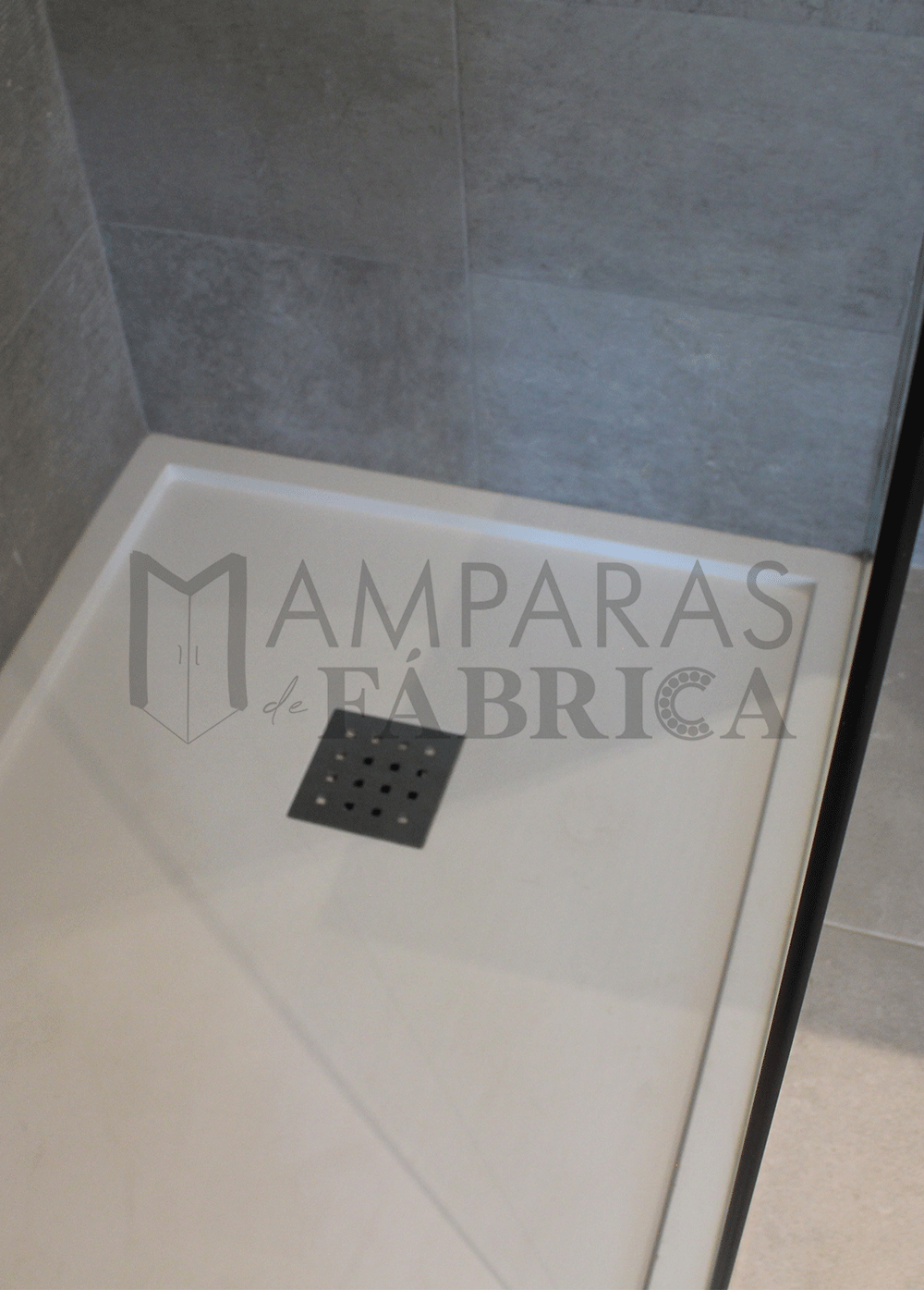 MamparasdeFábrica-PlatodeDucha-Horbart- Imagen real